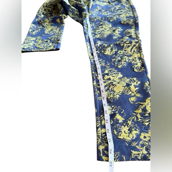 Soft Surroundings Blue and Yellow Metallic Stretch Crop Pull-On Pants- M - Picture 8 of 8